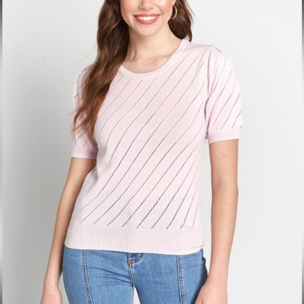 ModCloth Knit Short Sleeve Sweater Top Size Medium